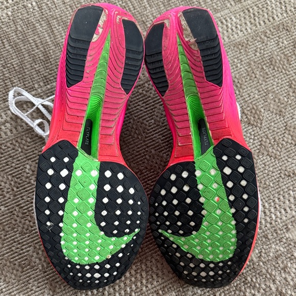 Nike Vaporfly Running Sneakers Carbon Plated - Picture 7 of 7